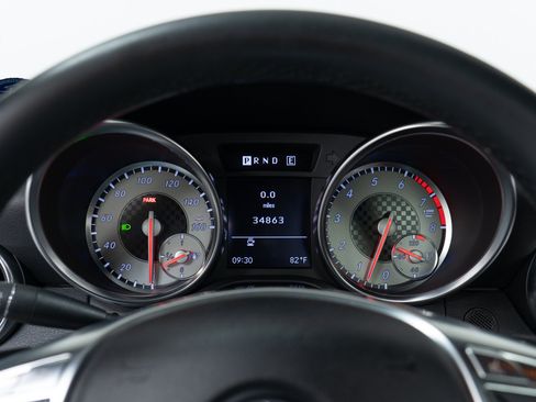 Used 2012 Mercedes-Benz SLK 350 image 19