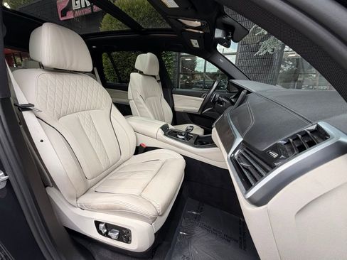 Used 2021 BMW X5 M50i w/ Executive Package AWD/4WD image 33