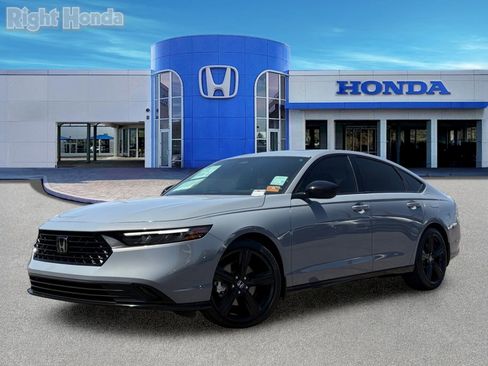 Certified 2023 Honda Accord Sport image 2