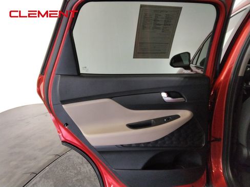 Used 2023 Hyundai Santa Fe SEL w/ Winter Weather Package image 29