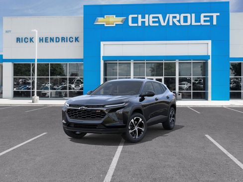 Used 2026 Chevrolet Trax RS image 10