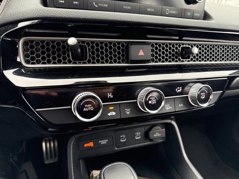 Used 2025 Honda Civic Sport image 23