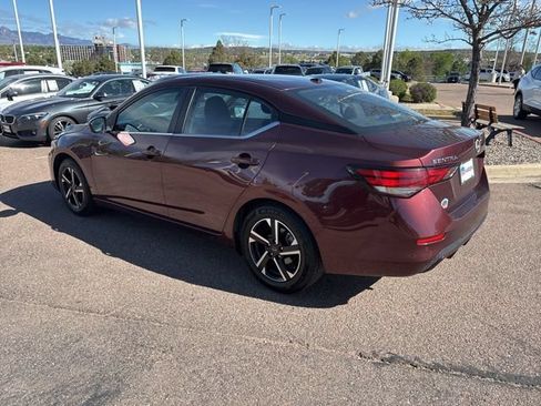 Used 2024 Nissan Sentra SV FWD image 27