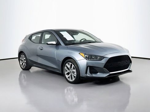 Used 2019 Hyundai Veloster 2.0 FWD image 7