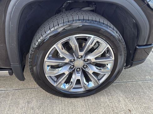 Used 2022 GMC Sierra 1500 Denali w/ Denali Reserve Package image 11