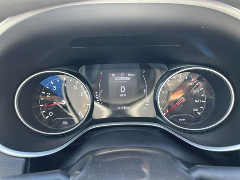 Used 2018 Jeep Compass Sport AWD/4WD image 11