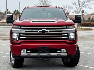 Used 2021 Chevrolet Silverado 2500 High Country w/ Technology Package video 2