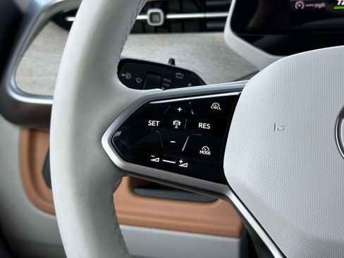 New 2025 Volkswagen ID. Buzz 1st Edition image 15