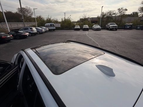 Used 2019 BMW X3 M40i image 21