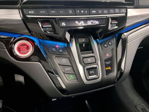 Used 2025 Honda Odyssey Elite image 26