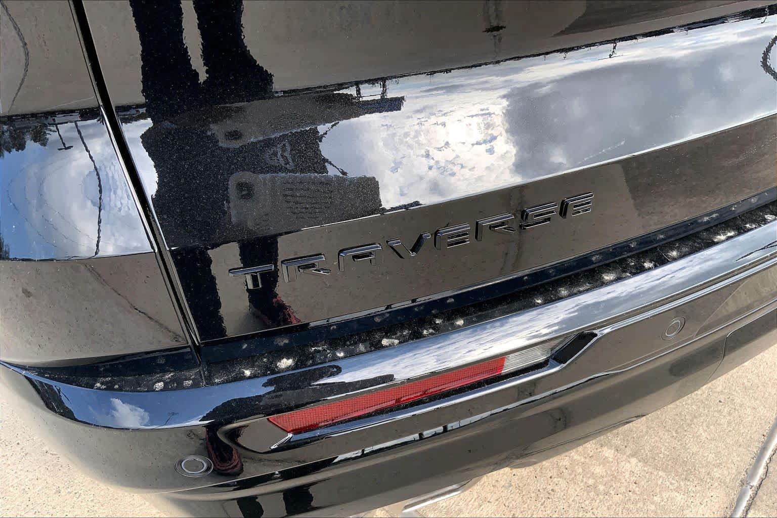 New 2026 Chevrolet Traverse RS FWD image 15