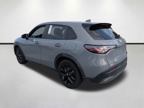 Used 2025 Honda HR-V Sport image 6
