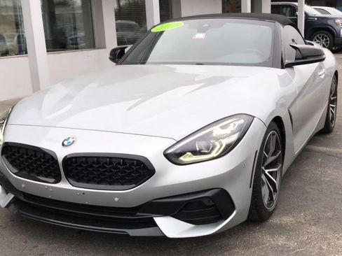 Used 2019 BMW Z4 sDrive30i w/ Convenience Package RWD image 4