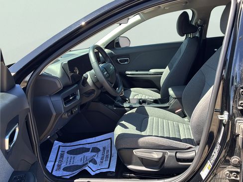Certified 2025 Kia K4 EX FWD image 13