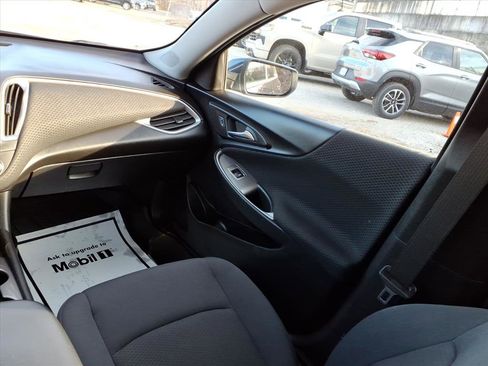 Used 2023 Chevrolet Malibu RS w/ LPO, Floor Liner Package image 16