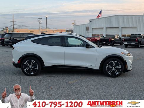 Used 2023 Ford Mustang Mach-E Premium image 2