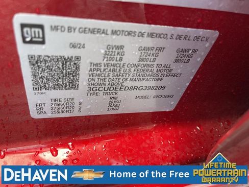 Used 2024 Chevrolet Silverado 1500 RST AWD/4WD image 31
