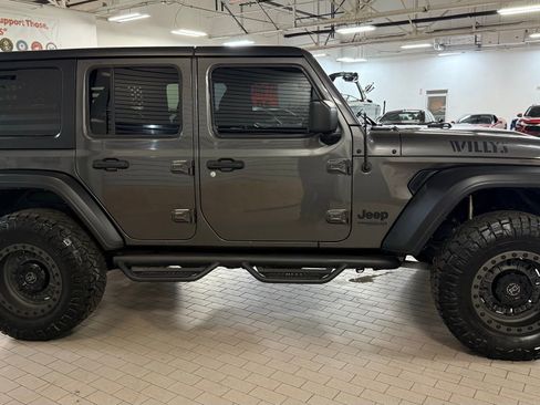 Used 2021 Jeep Wrangler Unlimited Sport image 11