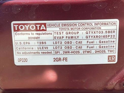 Used 2016 Toyota Highlander XLE image 24