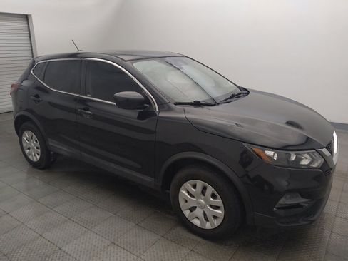 Used 2020 Nissan Rogue Sport S FWD image 11