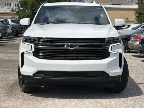 Used 2022 Chevrolet Tahoe RST w/ Luxury Package RWD image 2