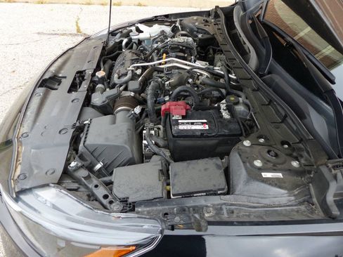 Used 2024 Nissan Altima 2.5 SR AWD/4WD image 18