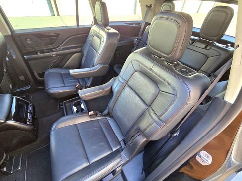 Used 2024 Lincoln Aviator Reserve image 36