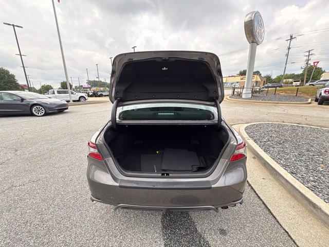 Used 2021 Toyota Camry SE FWD image 26