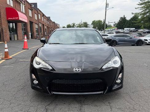 Used 2015 Scion FR-S RWD image 2