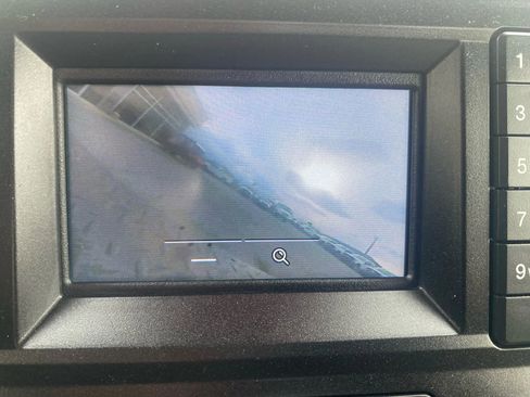 Used 2019 Ford F250 XL image 14