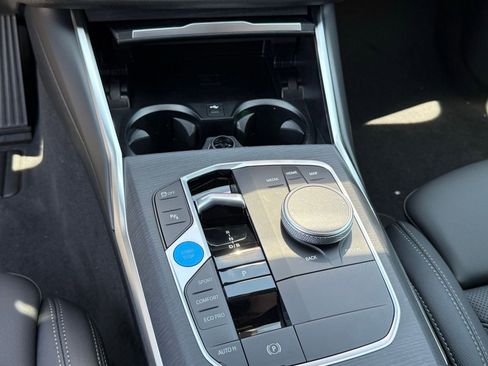New 2026 BMW i4 eDrive40 w/ Premium Package RWD image 27