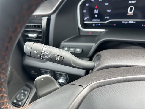 Used 2024 GMC Sierra 1500 AT4 w/ Technology Package image 47