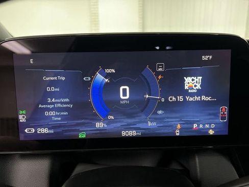 Certified 2025 Chevrolet Equinox EV RS image 12