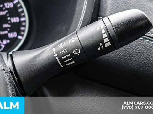 Used 2024 Nissan Sentra SV FWD image 32