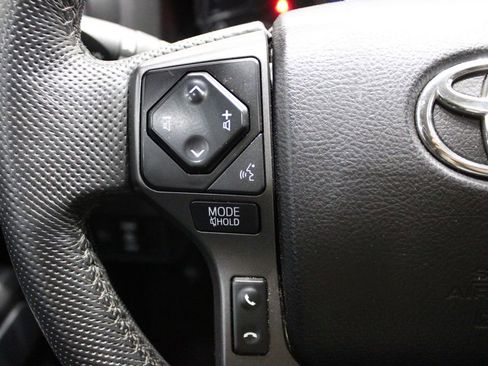 Used 2021 Toyota Tacoma TRD Sport w/ TRD Premium Sport Package AWD/4WD image 8
