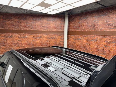 Certified 2022 Ford Explorer XLT w/ Equipment Group 202A image 26