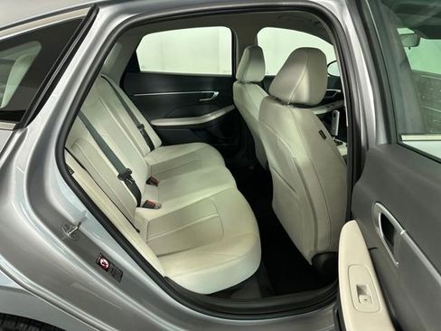 Certified 2023 Hyundai Sonata SE w/ Cargo Package image 27