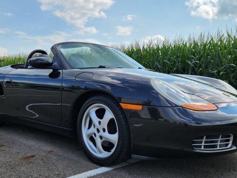 Used 1998 Porsche Boxster image 6