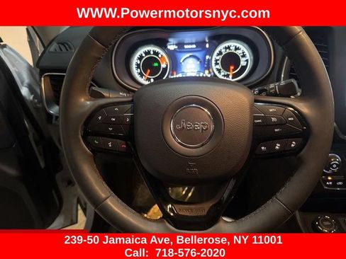 Used 2023 Jeep Cherokee Altitude Lux AWD/4WD image 36