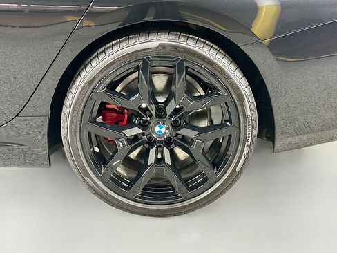 New 2026 BMW 330i Sedan w/ M Sport Package image 31