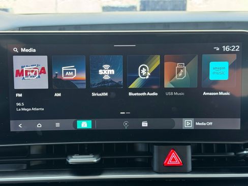Used 2025 Kia Carnival SX Prestige FWD image 27