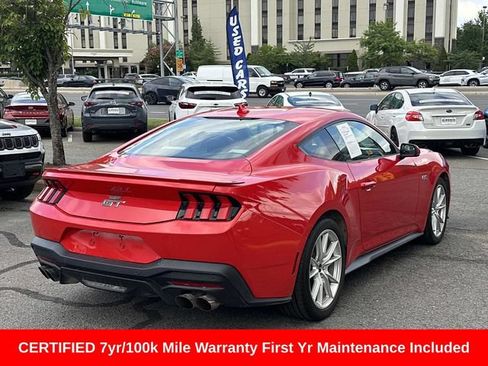 Used 2025 Ford Mustang GT Premium RWD image 3