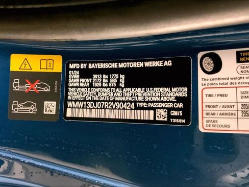 Certified 2024 MINI Cooper SE FWD image 32