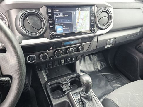 Used 2023 Toyota Tacoma 4x4 Double Cab image 35