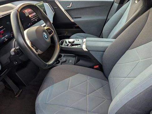 Certified 2023 BMW iX xDrive50 w/ Convenience Package image 15