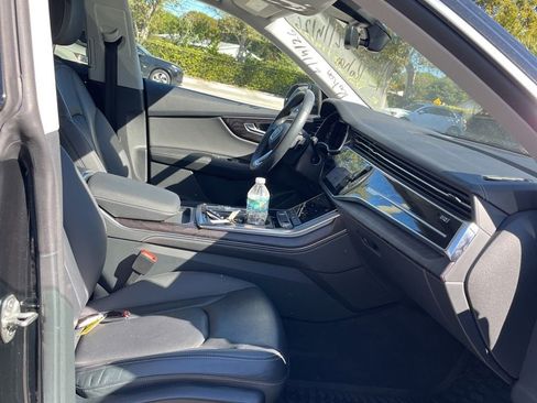 Used 2023 Audi Q8 Premium Plus w/ Premium Plus Package image 4