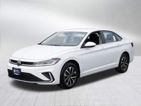 Used 2025 Volkswagen Jetta S FWD image 3