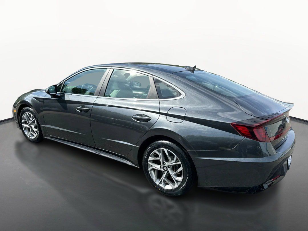 Certified 2023 Hyundai Sonata SEL w/ Convenience Package FWD image 7