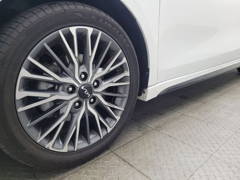 Used 2022 Kia Forte GT-Line image 31