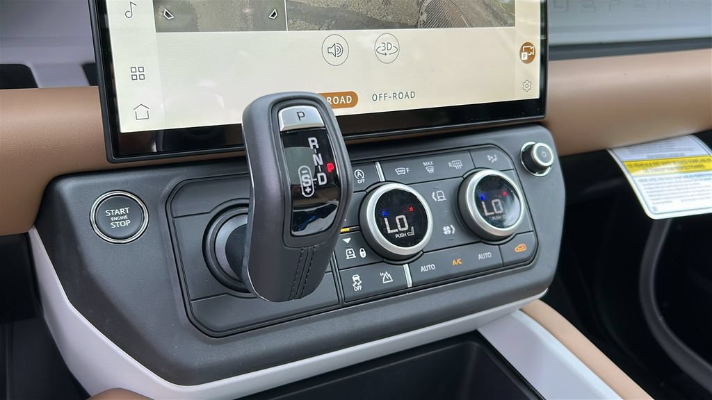 New 2026 Land Rover Defender 110 S AWD/4WD image 17